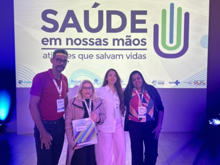 Mãos que Ajudam